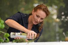 GARDEN FOOD FESTIVAL SE LETOS ROZ DO DALHO MSTA
