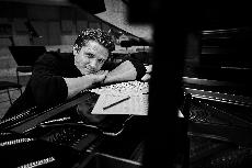 Ond�ej Brzobohat�: V�noce jsou vrchol blaha, t��m se na to velk� va�en�