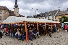 Gastro festival J�DLO NA ULICI slav� jubileum, l�k� na dobroty z cel�ho sv�ta a bohat� kulturn� program